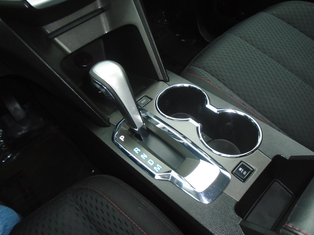 Photo 52 of this CHEVROLET EQUINOX