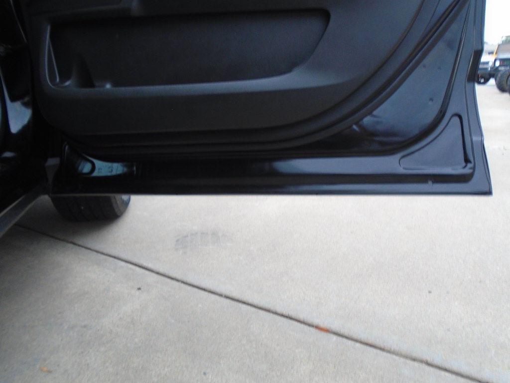 Photo 36 of this CHEVROLET EQUINOX