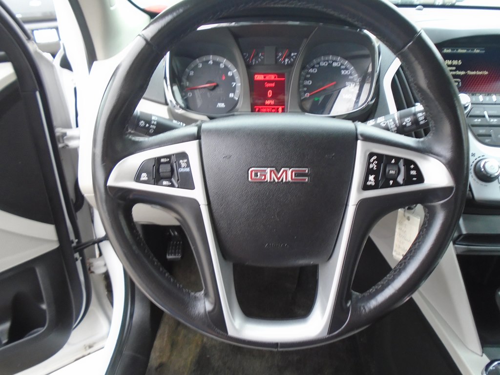 Photo 49 of this GMC TERRAIN