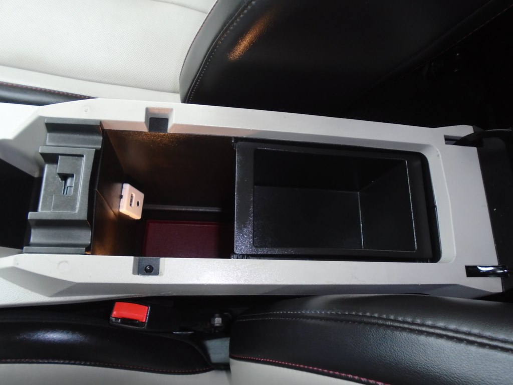 Photo 60 of this GMC TERRAIN