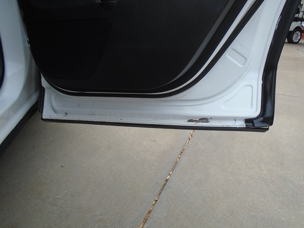 Photo 45 of this GMC TERRAIN