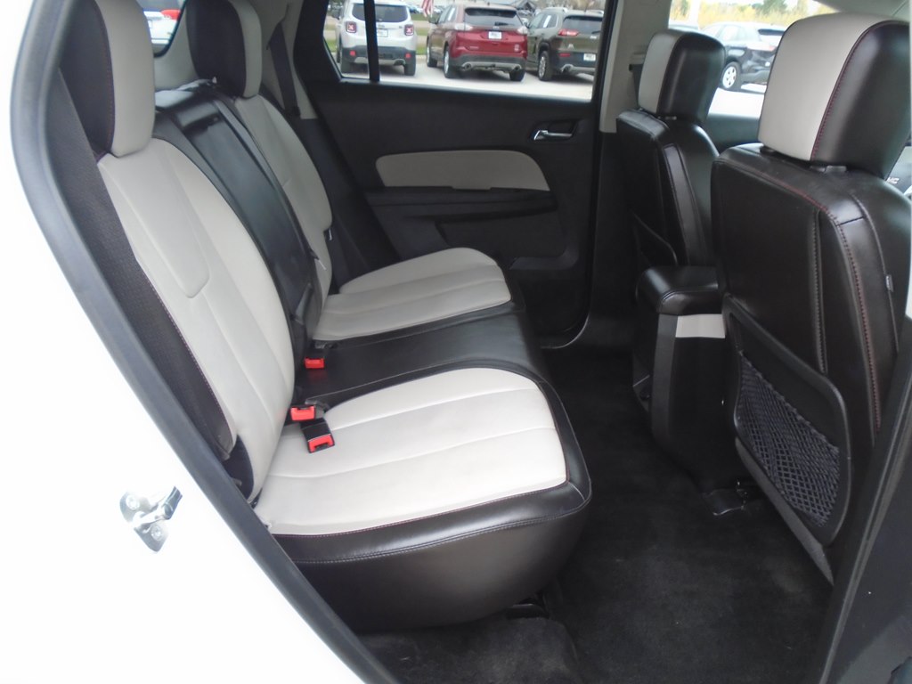 Photo 39 of this GMC TERRAIN
