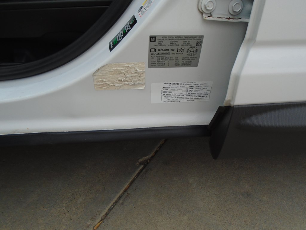 Photo 21 of this GMC TERRAIN
