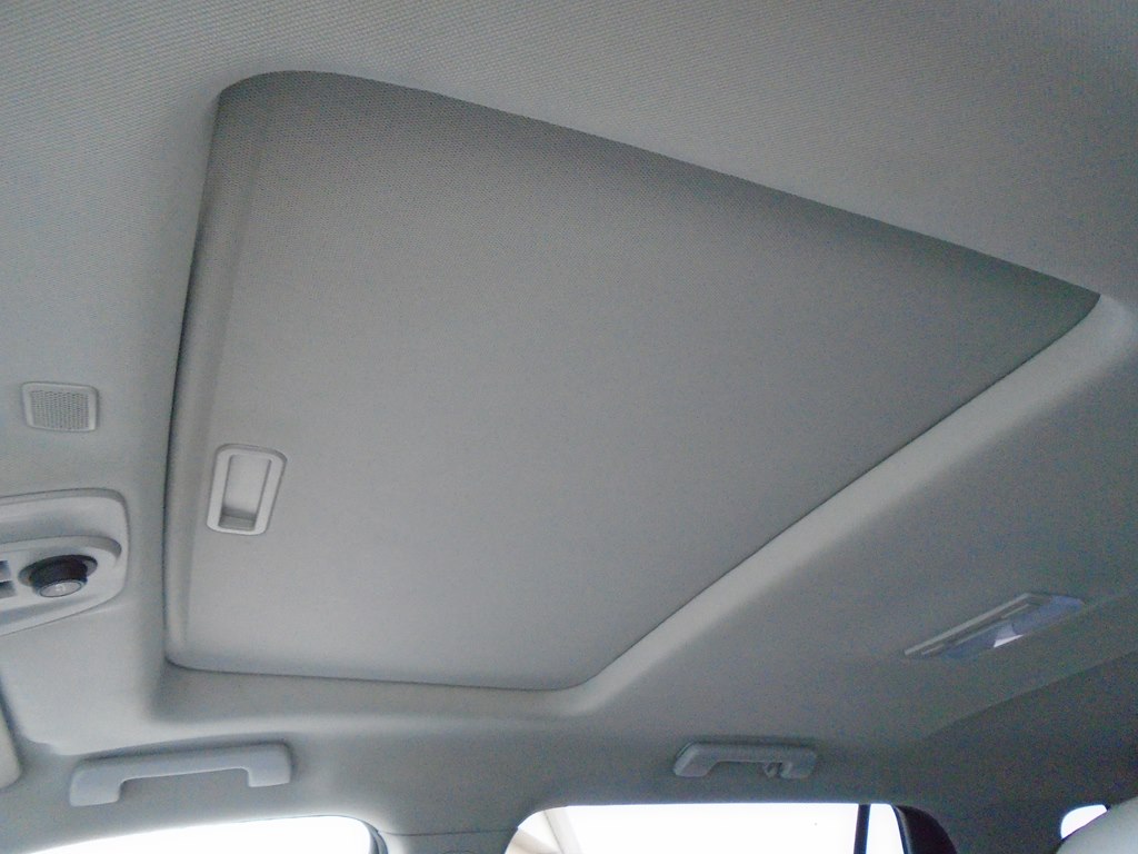 Photo 61 of this GMC TERRAIN