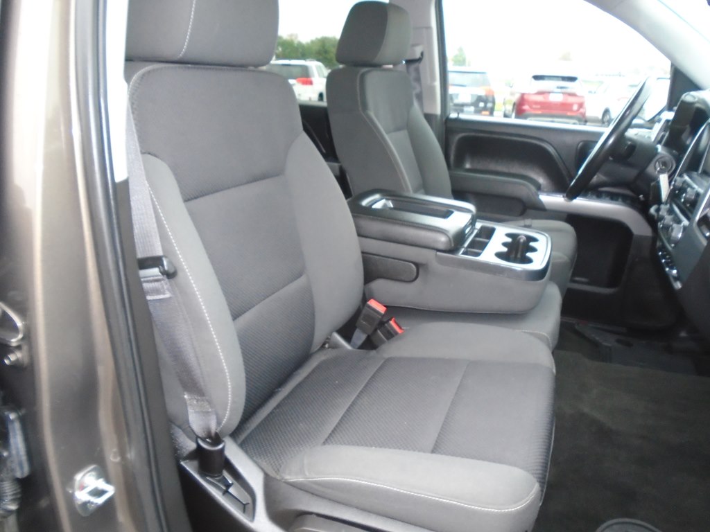 Photo 29 of this CHEVROLET SILVERADO 1500