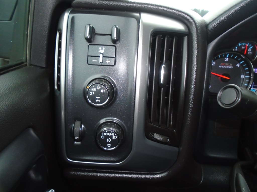 Photo 45 of this CHEVROLET SILVERADO 1500