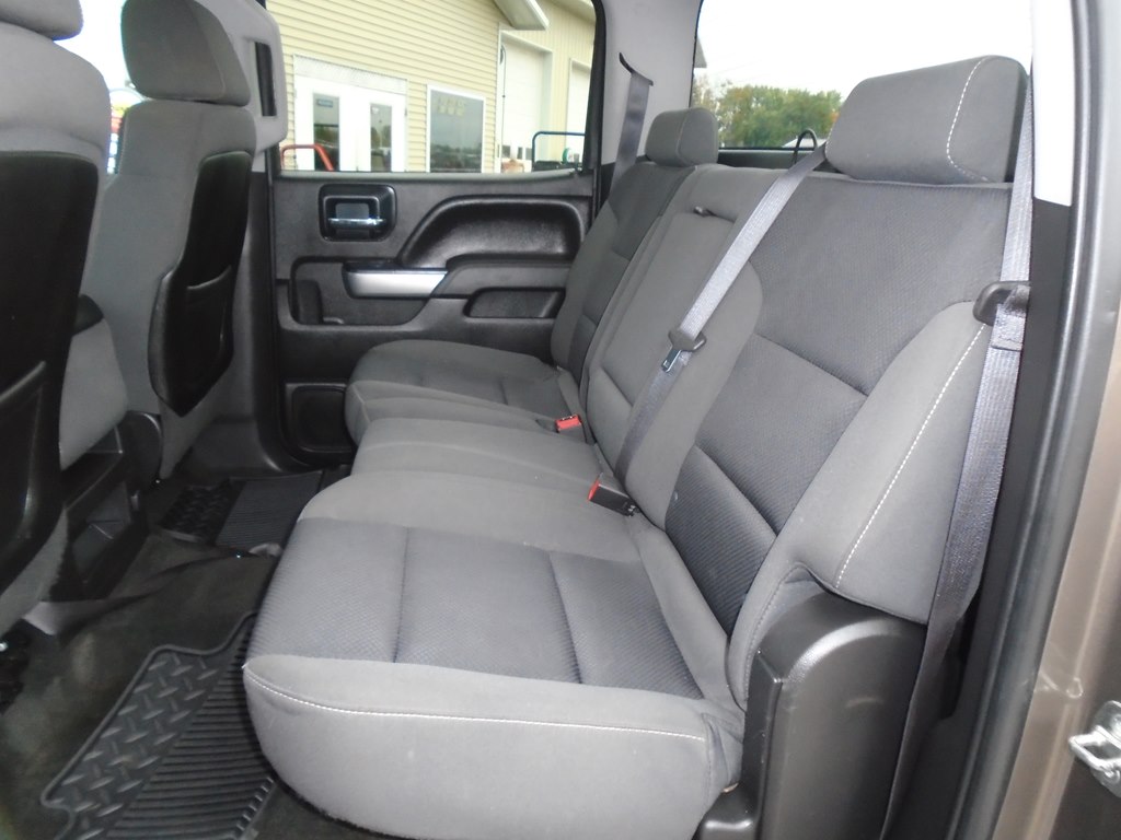 Photo 22 of this CHEVROLET SILVERADO 1500