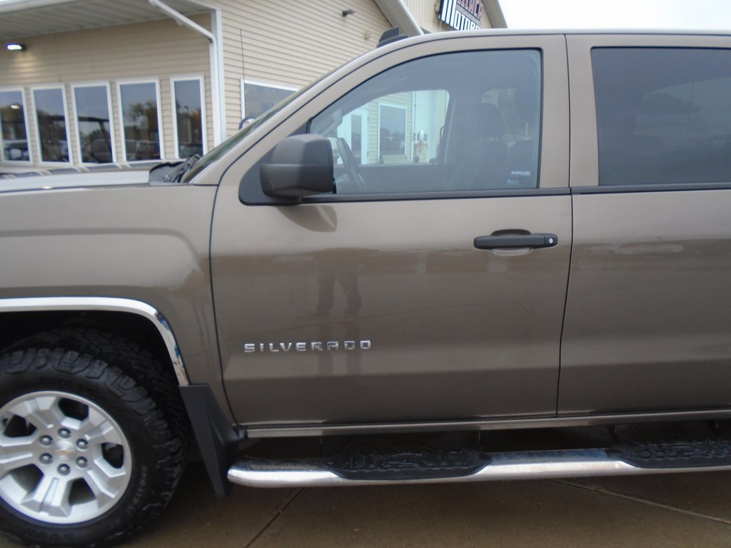 Photo 3 of this CHEVROLET SILVERADO 1500