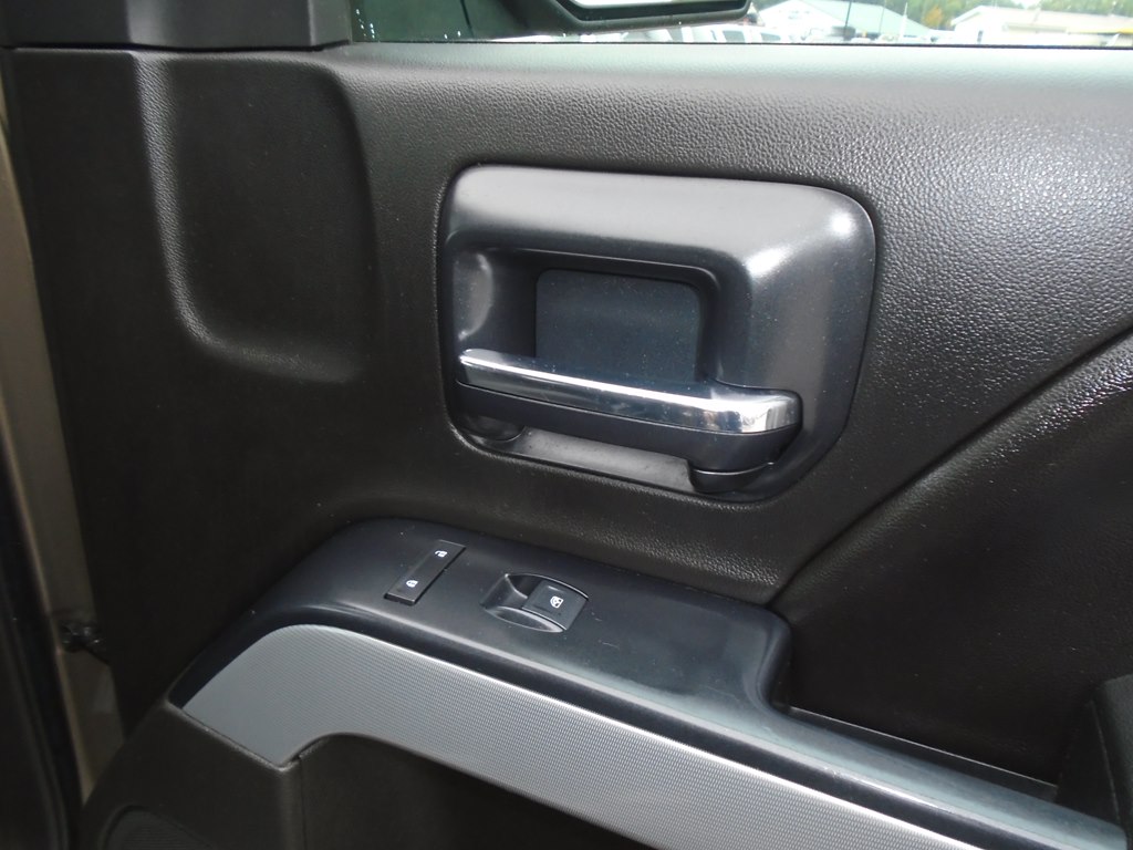 Photo 33 of this CHEVROLET SILVERADO 1500