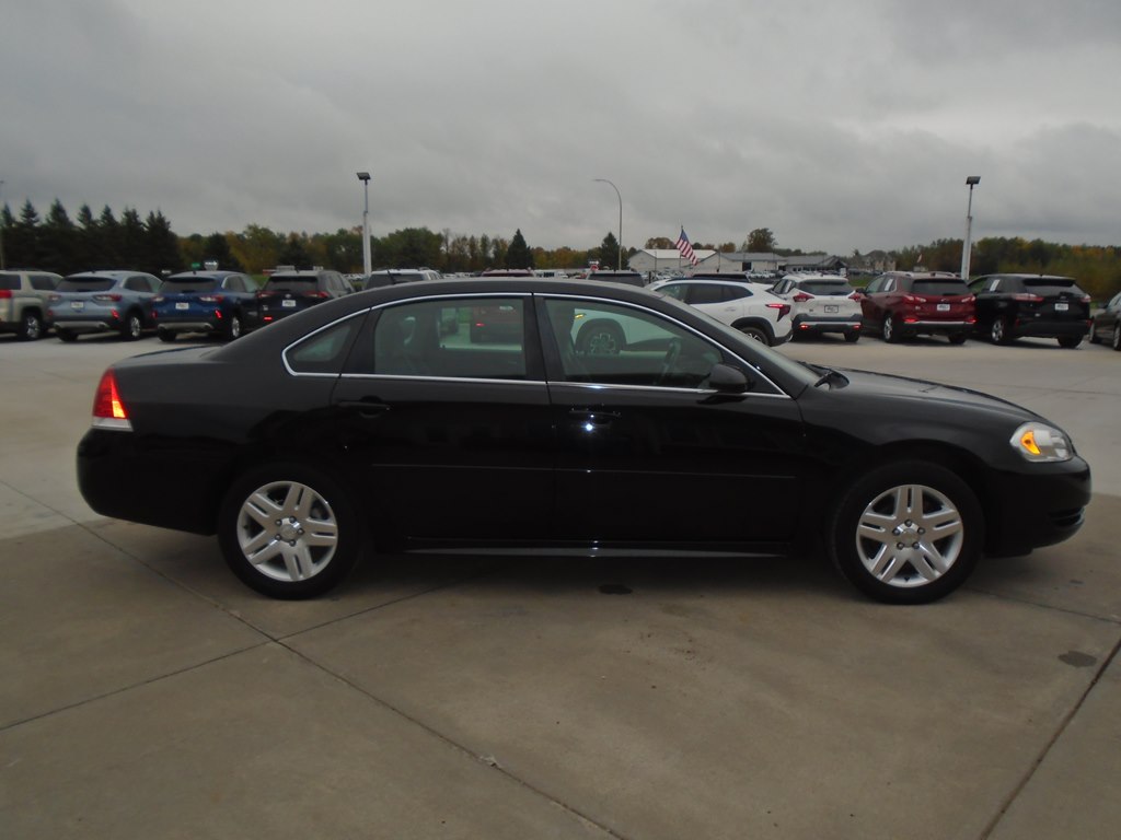 Photo 7 of this CHEVROLET IMPALA LIMITED