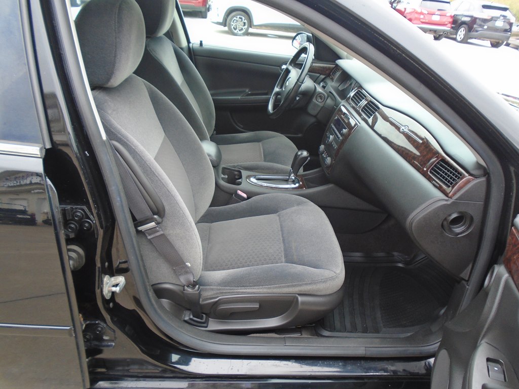 Photo 31 of this CHEVROLET IMPALA LIMITED