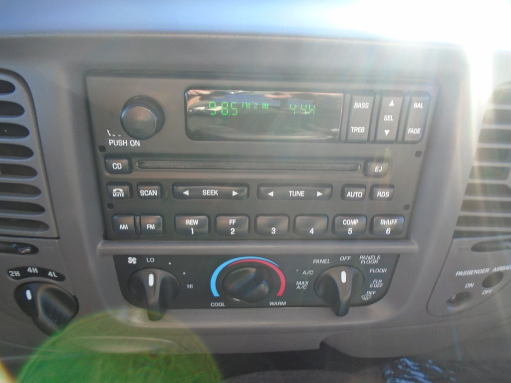Photo 46 of this FORD F150