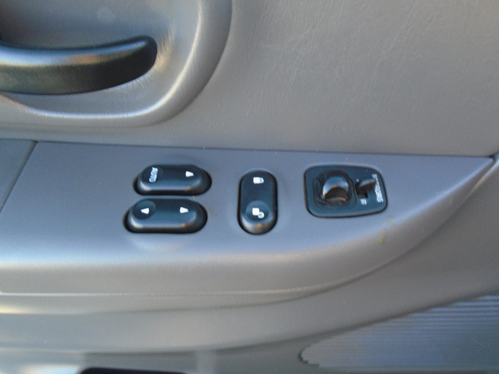 Photo 17 of this FORD F150