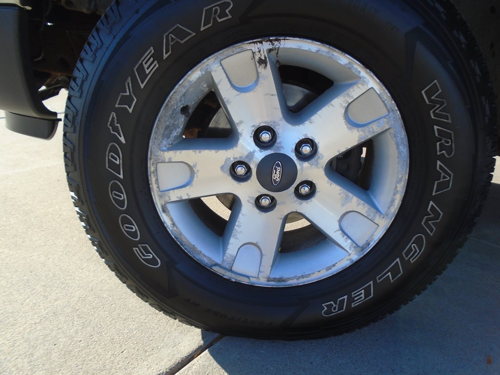Photo 54 of this FORD F150