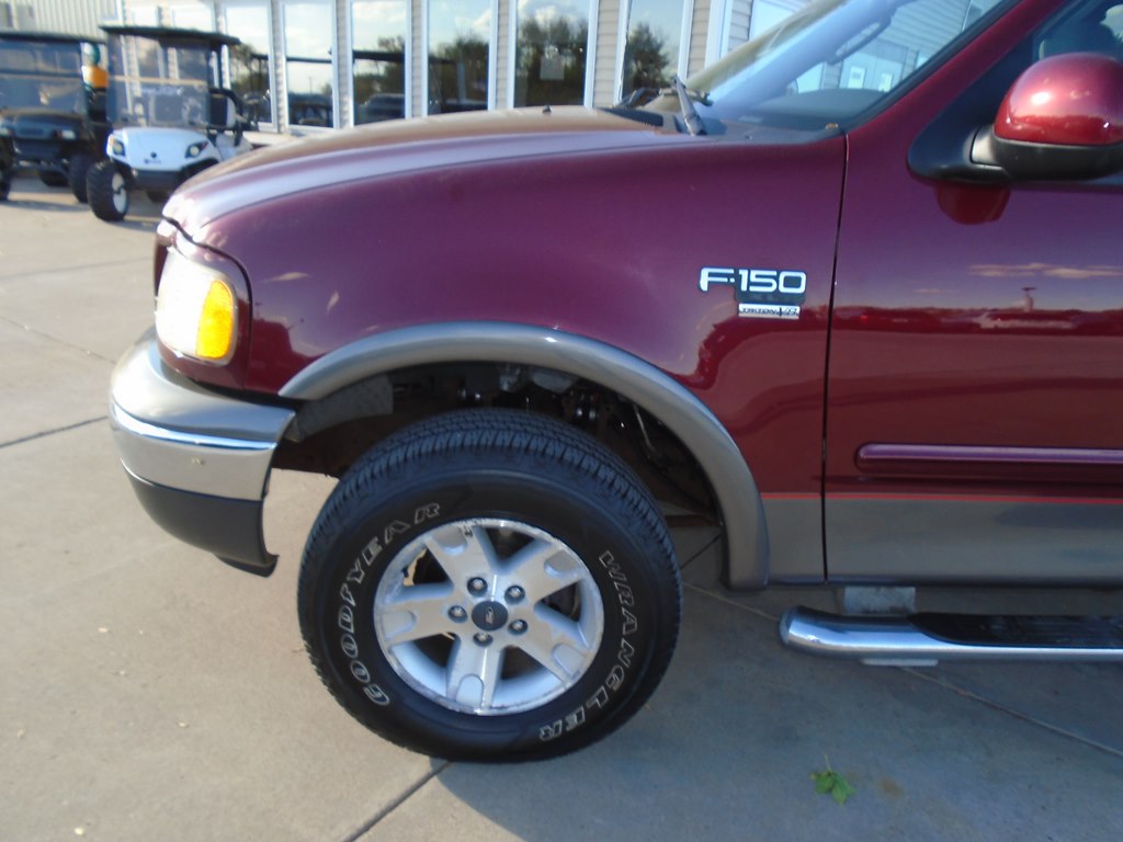 Photo 2 of this FORD F150