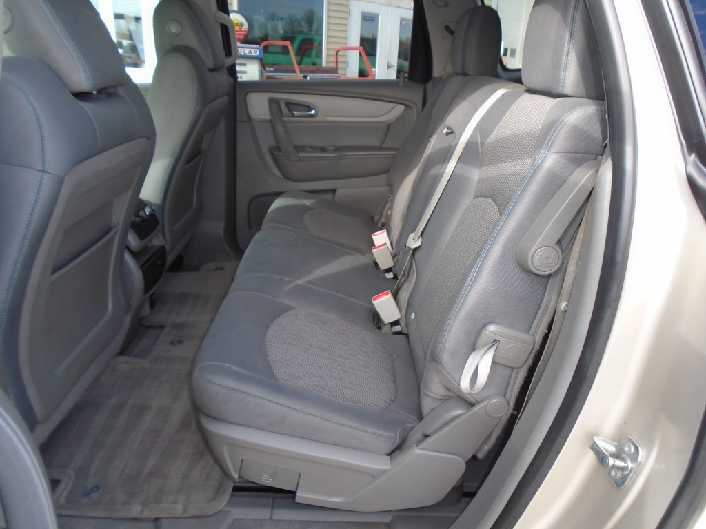 Photo 26 of this CHEVROLET TRAVERSE