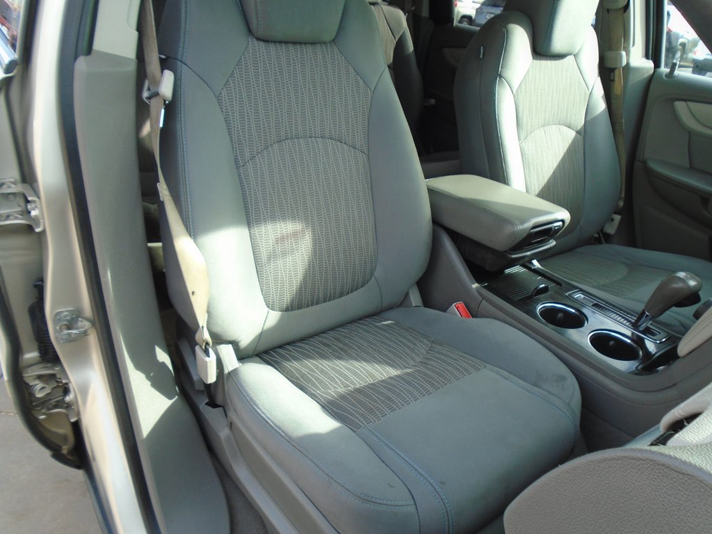 Photo 38 of this CHEVROLET TRAVERSE