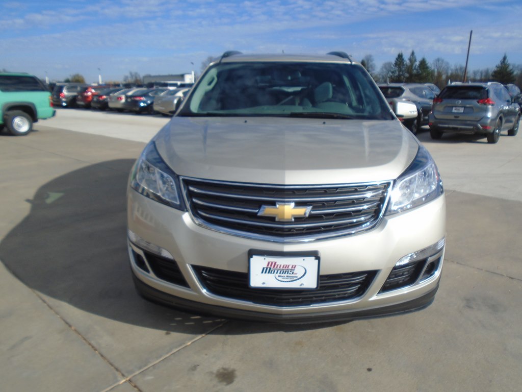 Photo 7 of this CHEVROLET TRAVERSE
