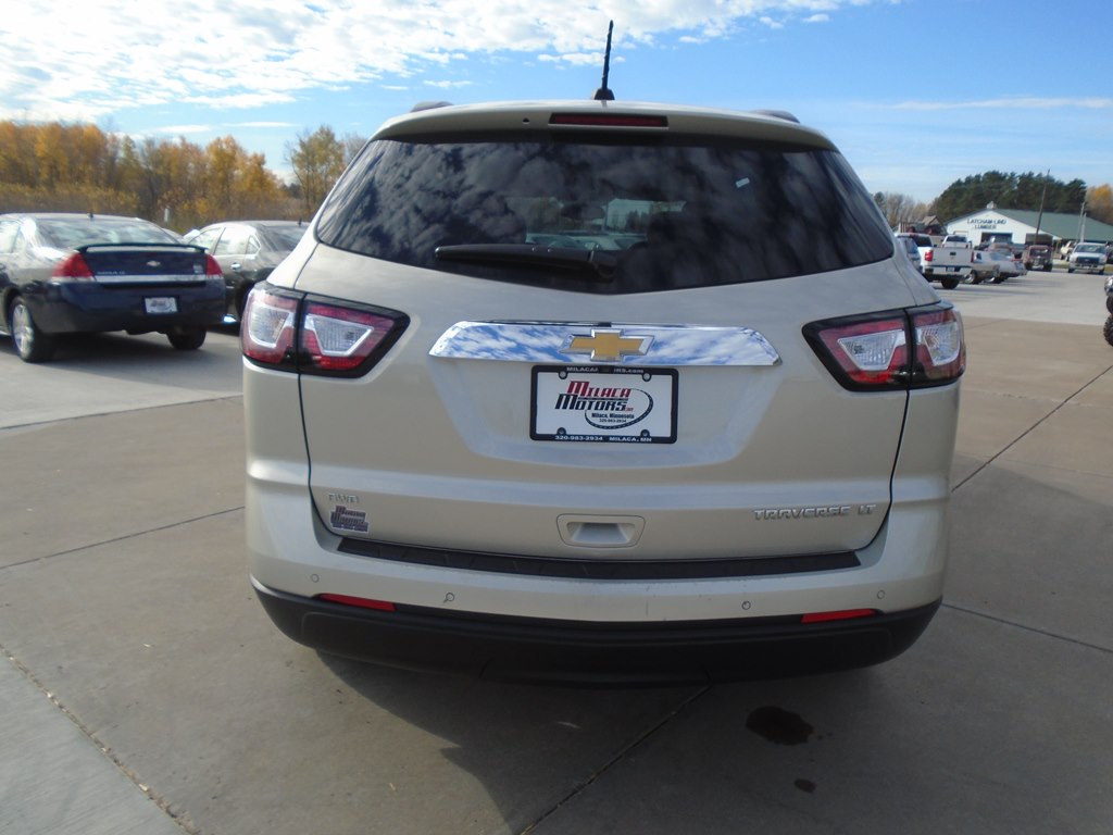 Photo 13 of this CHEVROLET TRAVERSE