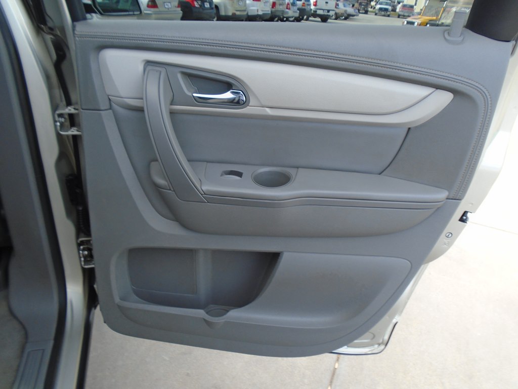 Photo 44 of this CHEVROLET TRAVERSE