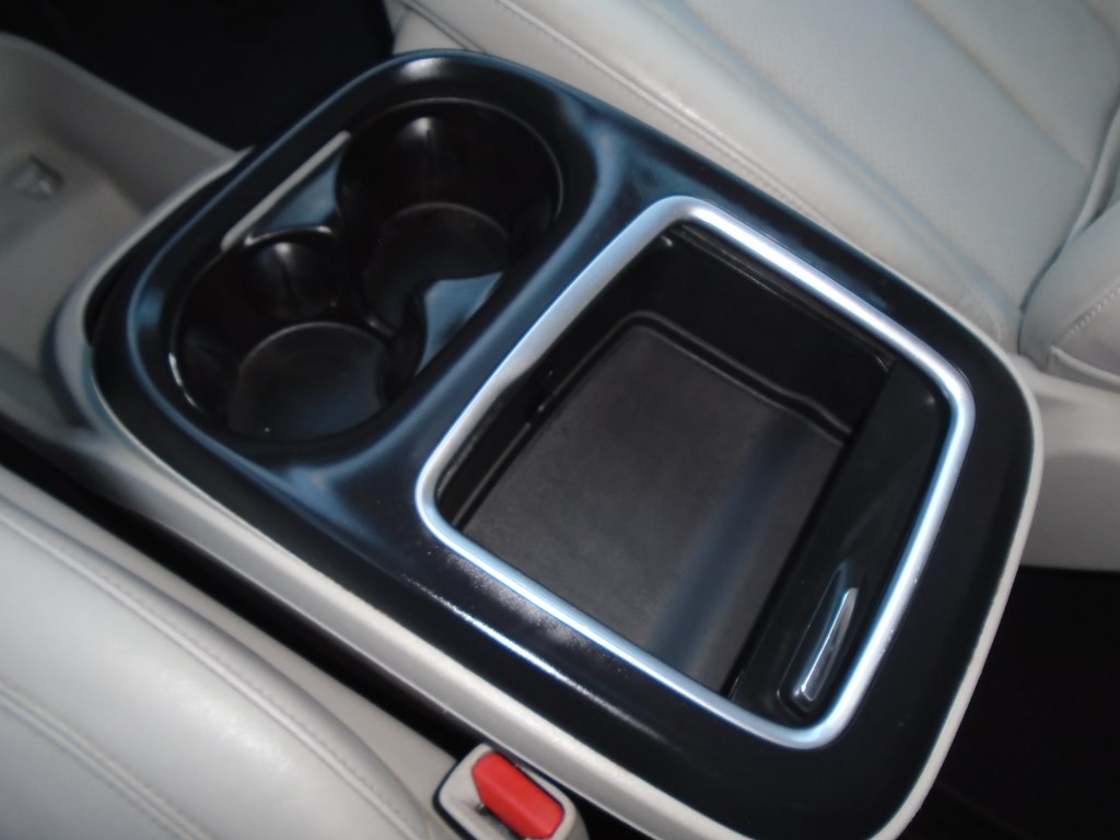 Photo 50 of this CHRYSLER PACIFICA