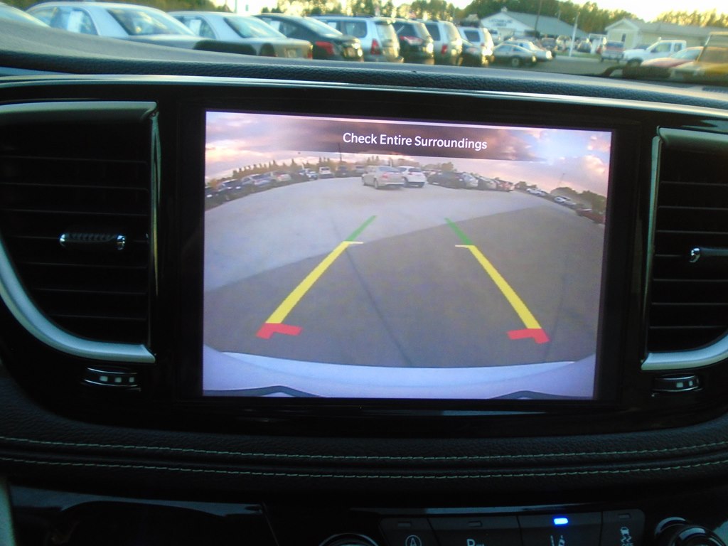 Photo 46 of this CHRYSLER PACIFICA