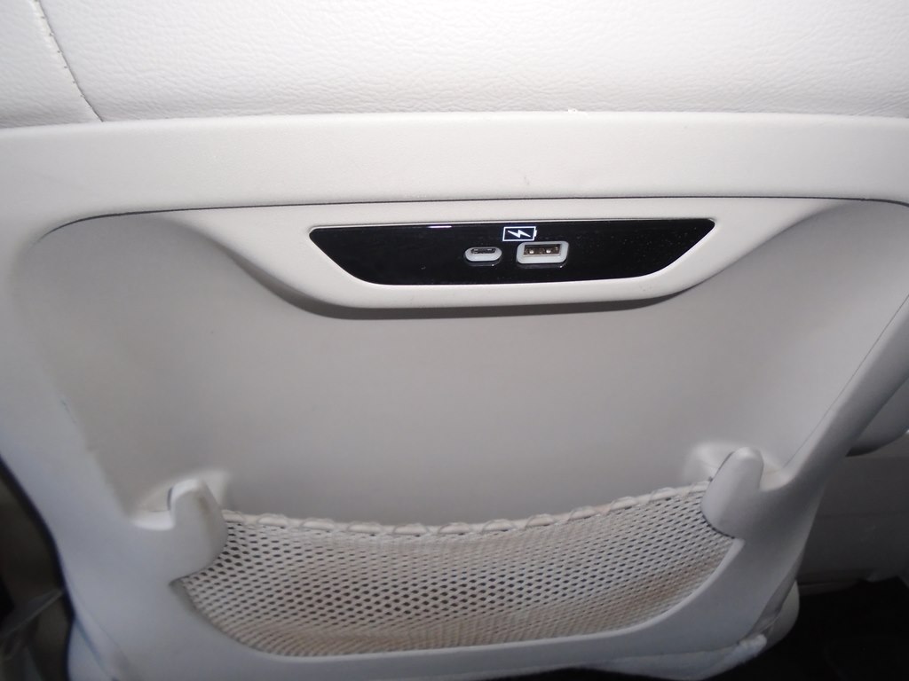 Photo 28 of this CHRYSLER PACIFICA