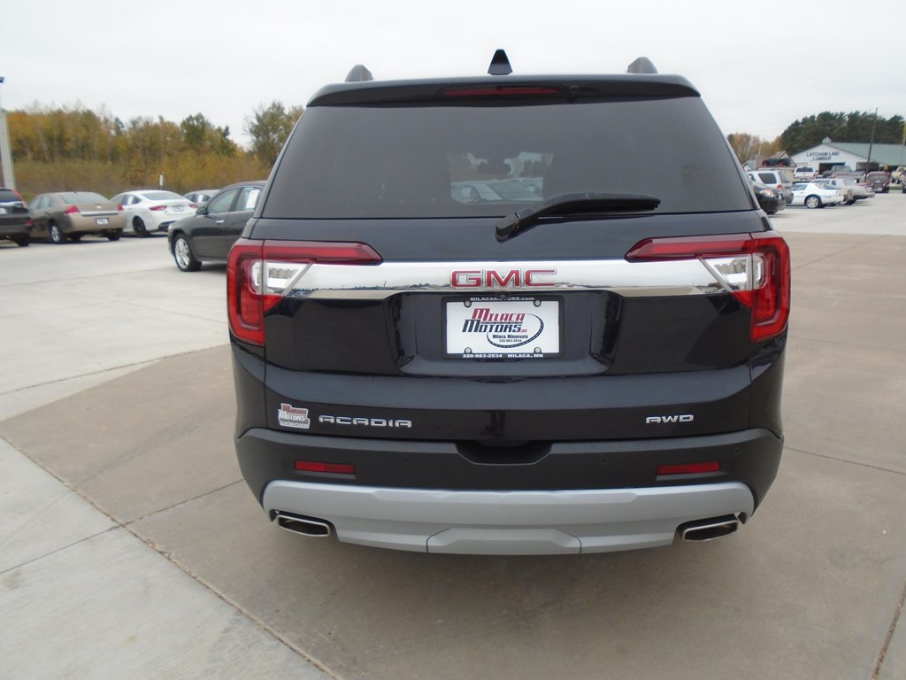 Photo 12 of this GMC ACADIA