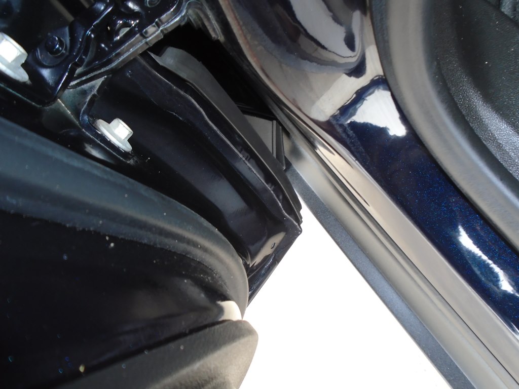 Photo 32 of this GMC ACADIA