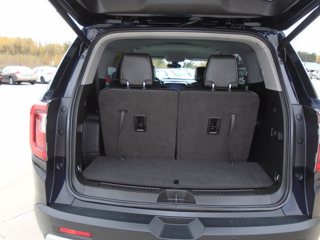 Photo 14 of this GMC ACADIA