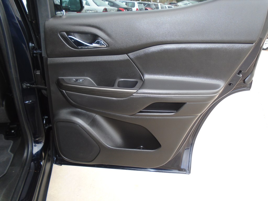 Photo 46 of this GMC ACADIA
