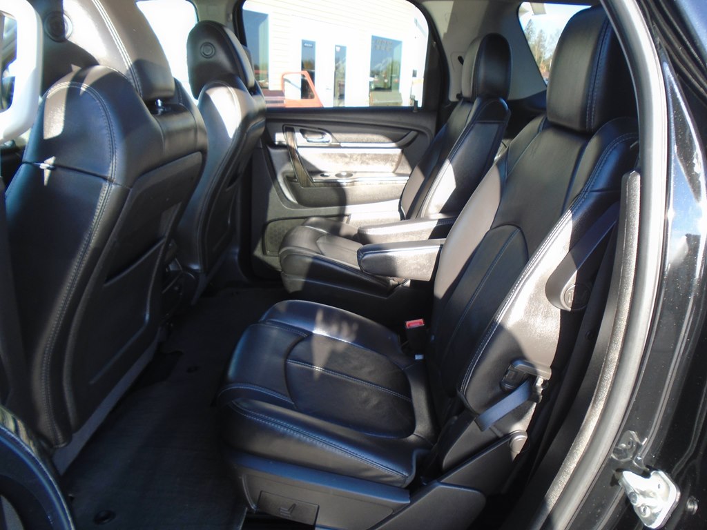 Photo 27 of this GMC ACADIA LIMITED