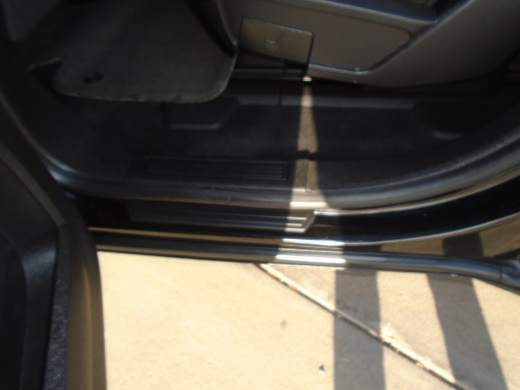 Photo 33 of this GMC ACADIA LIMITED