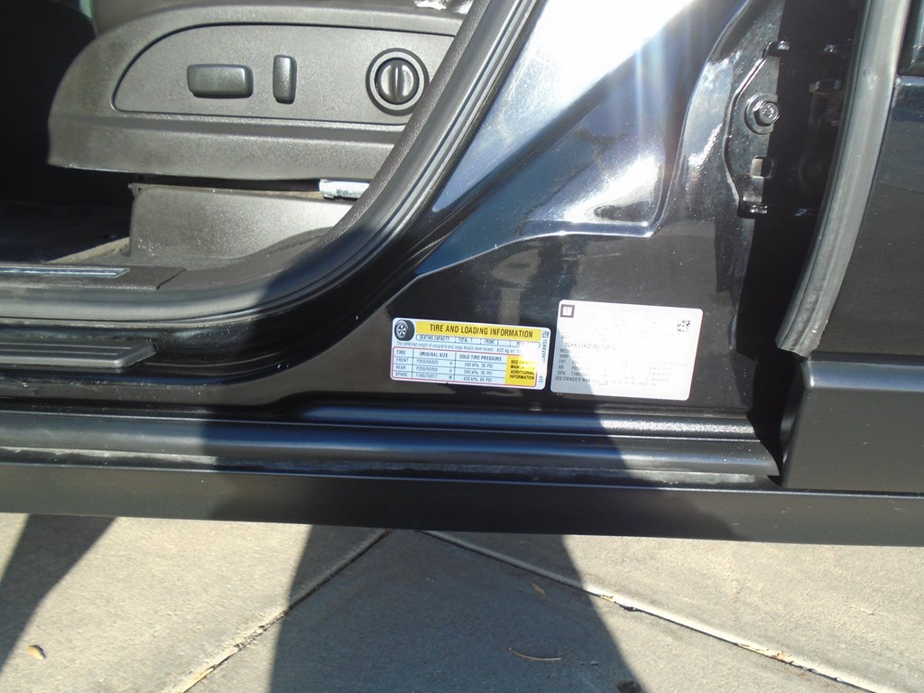 Photo 25 of this GMC ACADIA LIMITED