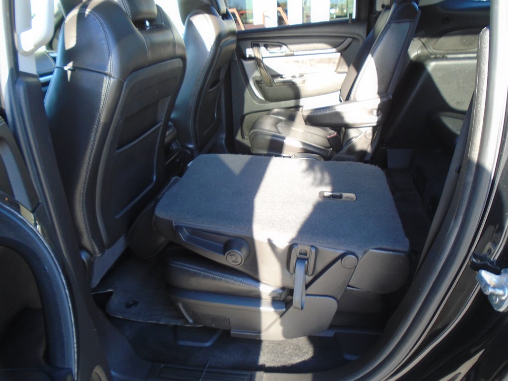 Photo 29 of this GMC ACADIA LIMITED