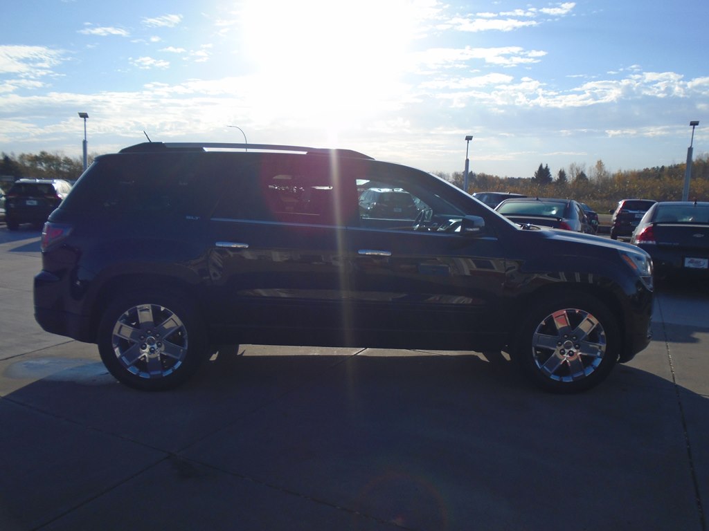 Photo 7 of this GMC ACADIA LIMITED