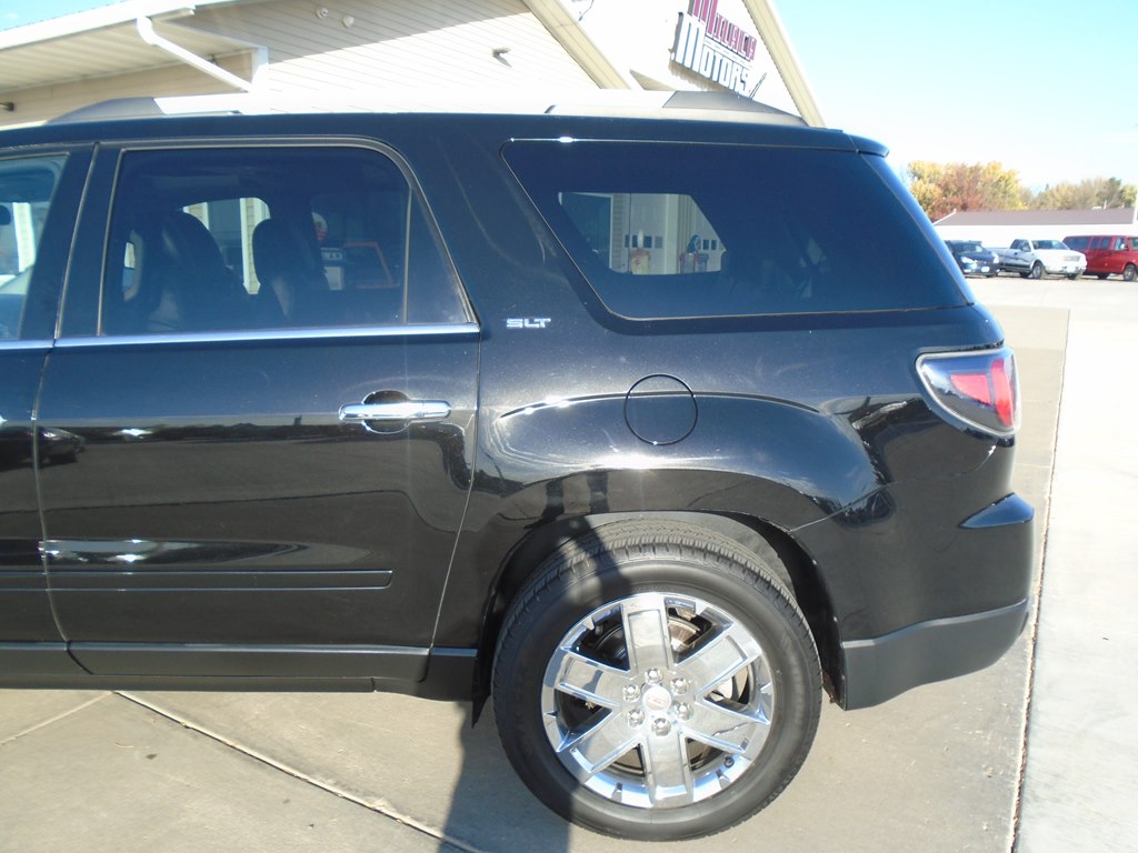 Photo 5 of this GMC ACADIA LIMITED