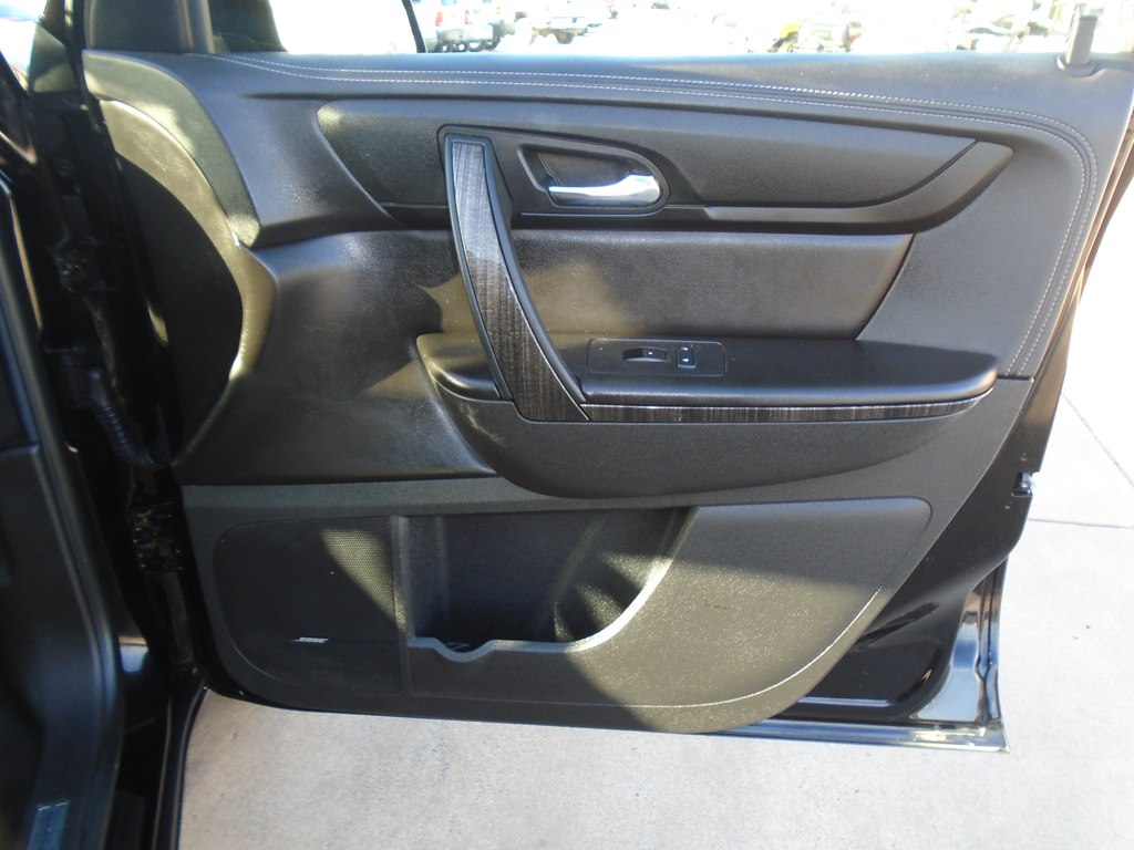 Photo 39 of this GMC ACADIA LIMITED
