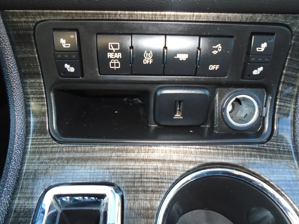 Photo 63 of this GMC ACADIA LIMITED