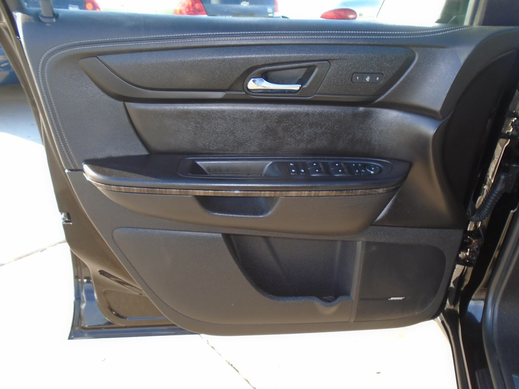 Photo 20 of this GMC ACADIA LIMITED