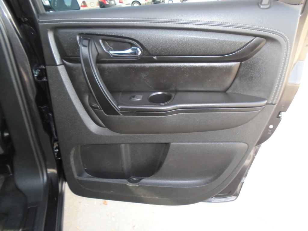 Photo 42 of this CHEVROLET TRAVERSE