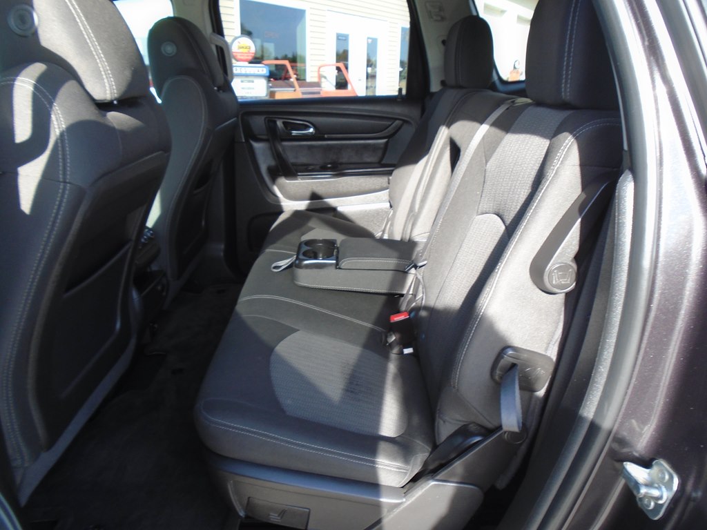 Photo 25 of this CHEVROLET TRAVERSE