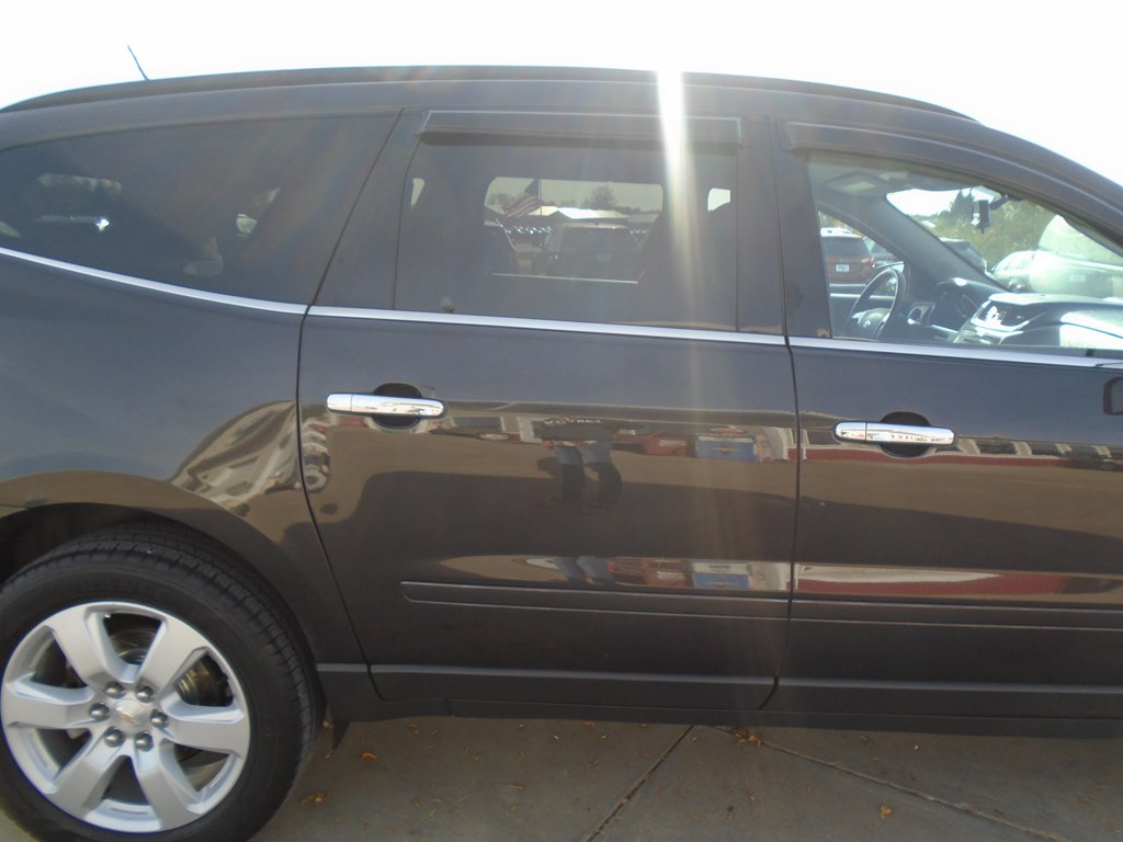 Photo 10 of this CHEVROLET TRAVERSE