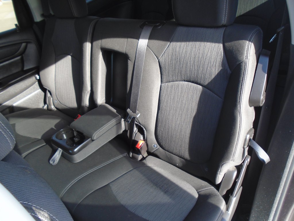 Photo 27 of this CHEVROLET TRAVERSE