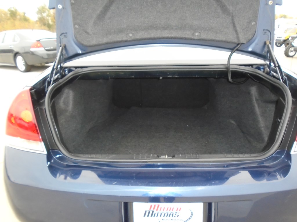 Photo 13 of this CHEVROLET IMPALA