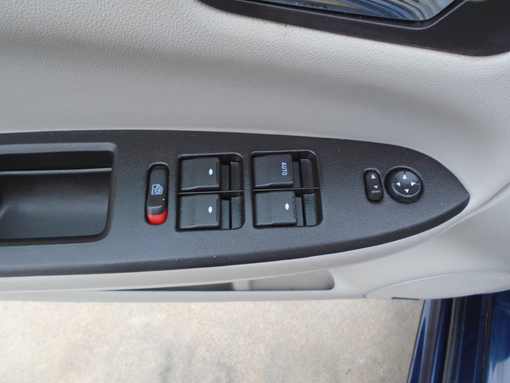 Photo 17 of this CHEVROLET IMPALA