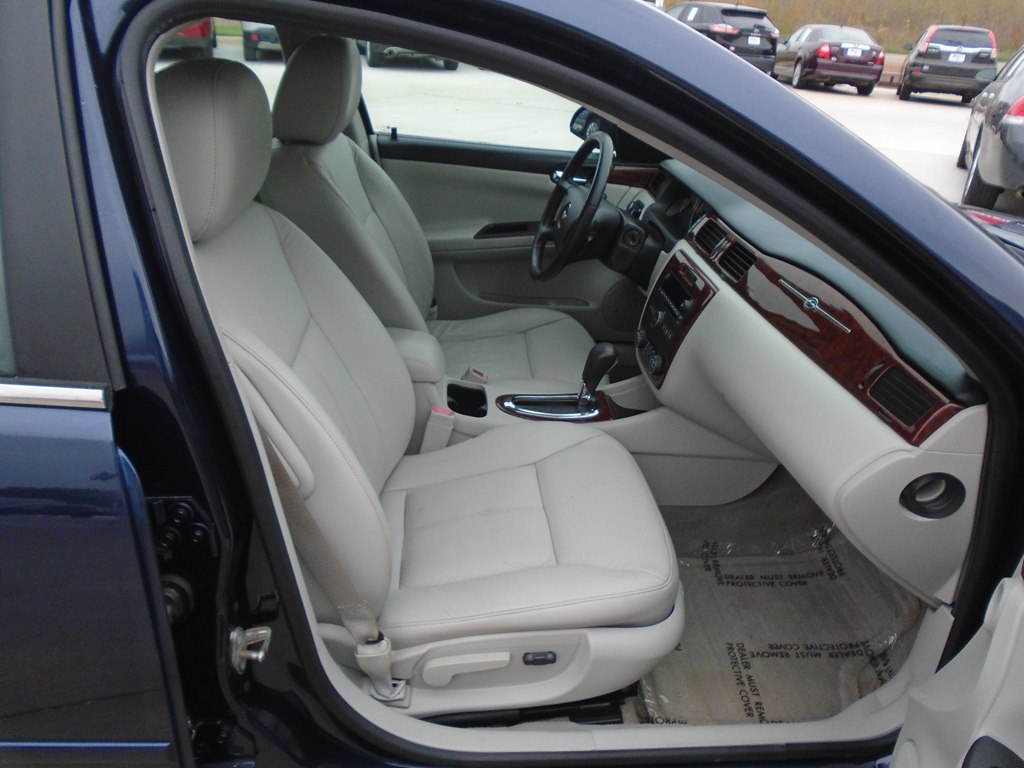 Photo 32 of this CHEVROLET IMPALA