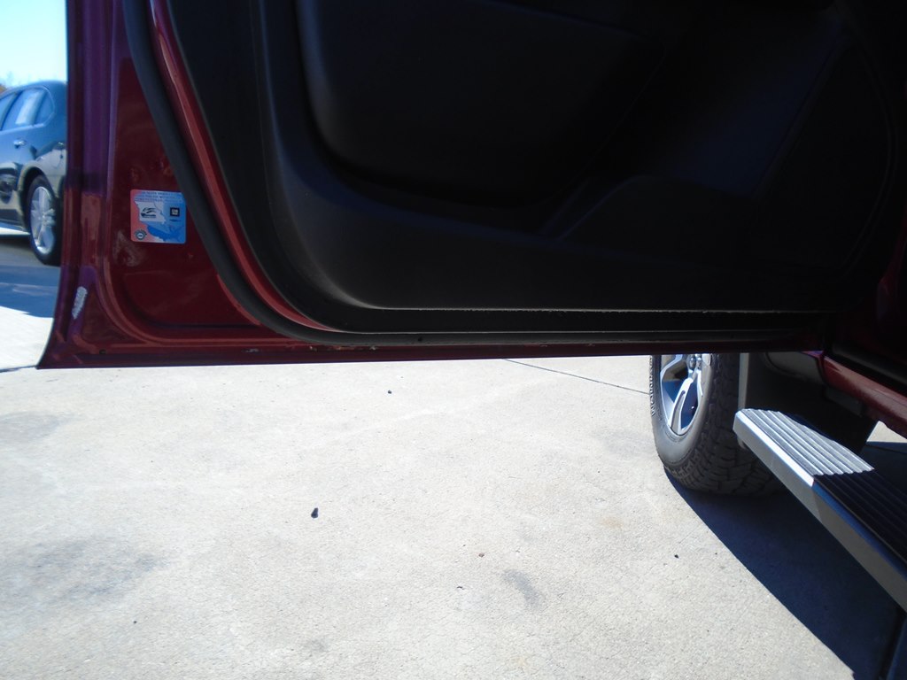 Photo 24 of this CHEVROLET COLORADO