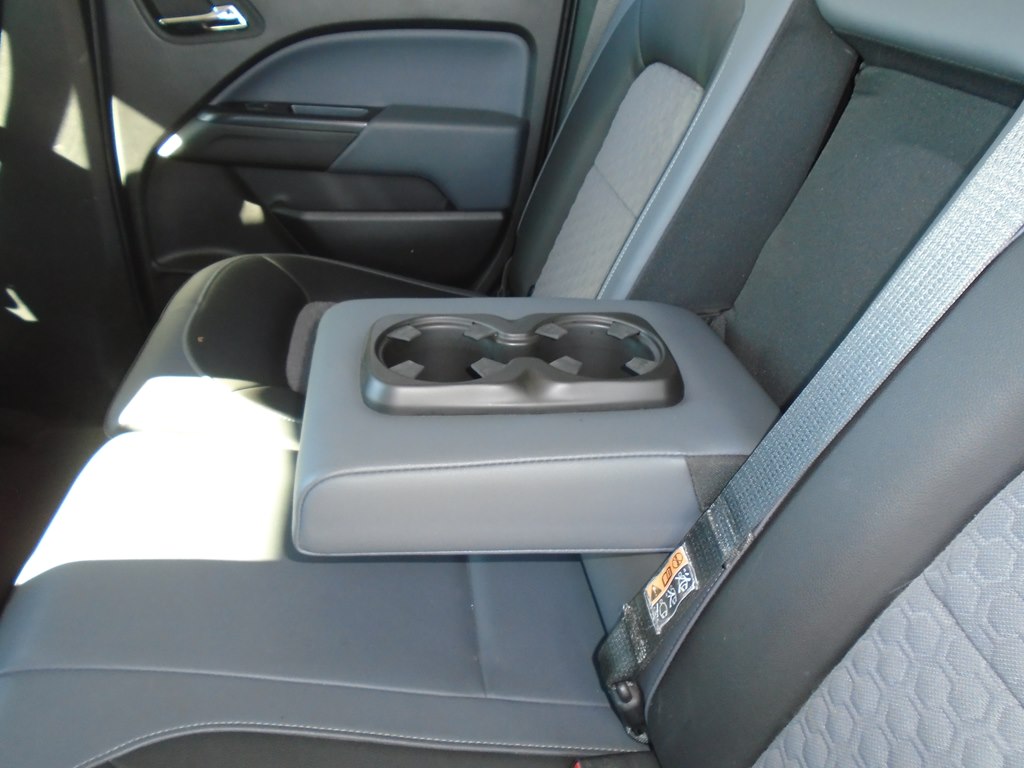 Photo 26 of this CHEVROLET COLORADO
