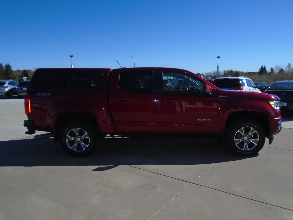 Photo 8 of this CHEVROLET COLORADO